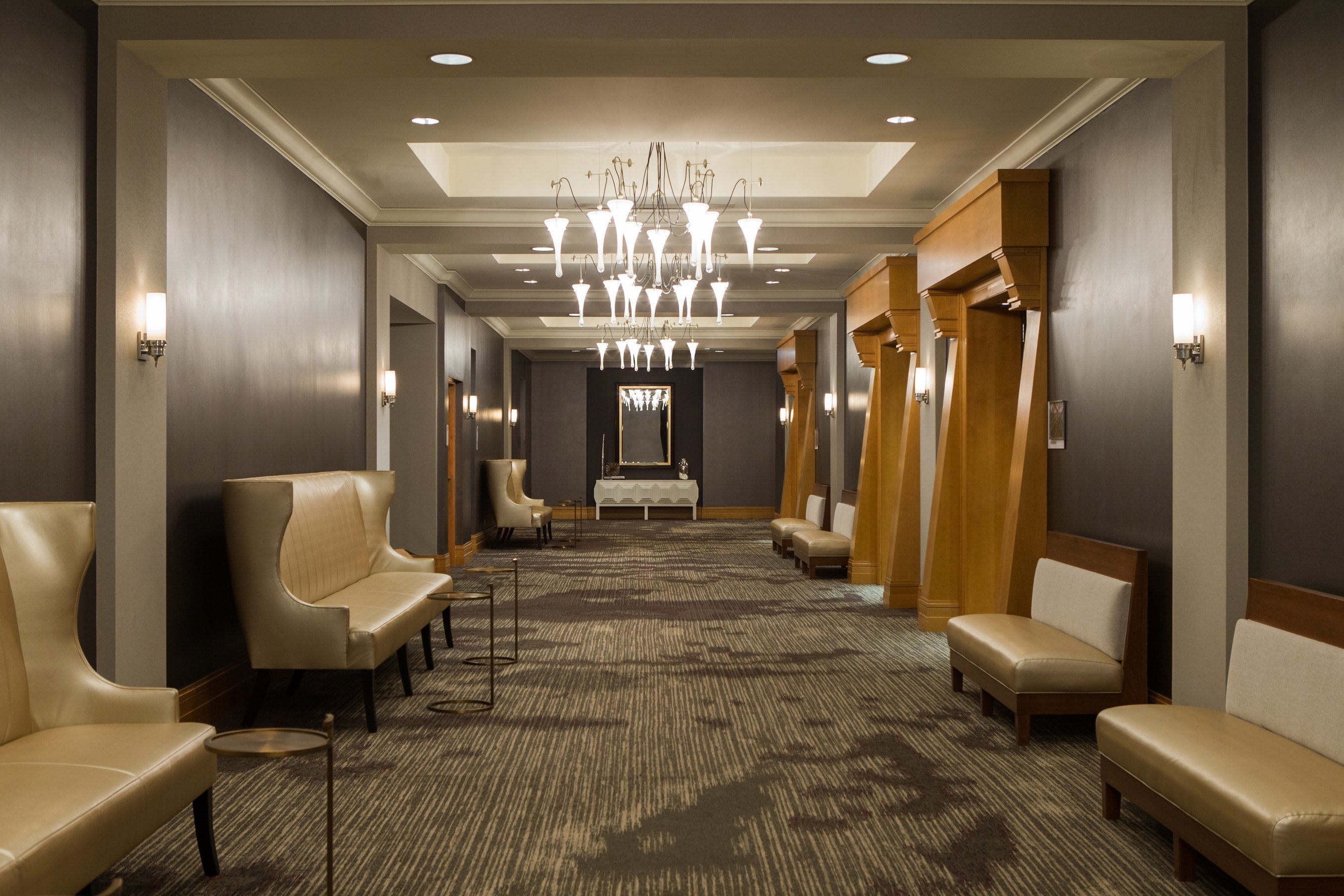 Newly Renovated Interiors at the Chicago Renaissance O'Hare Suites Hotel