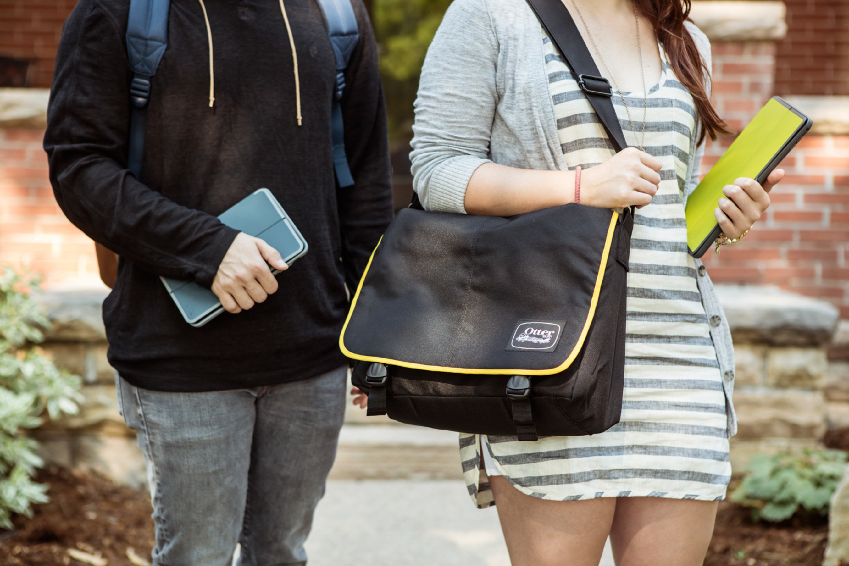 OtterBox has the back to school essentials you need to keep tech safe from drops, bumps, scratches and hallway havoc. Check out the Messenger Bag, uniVERSE Case System and Profile Series.