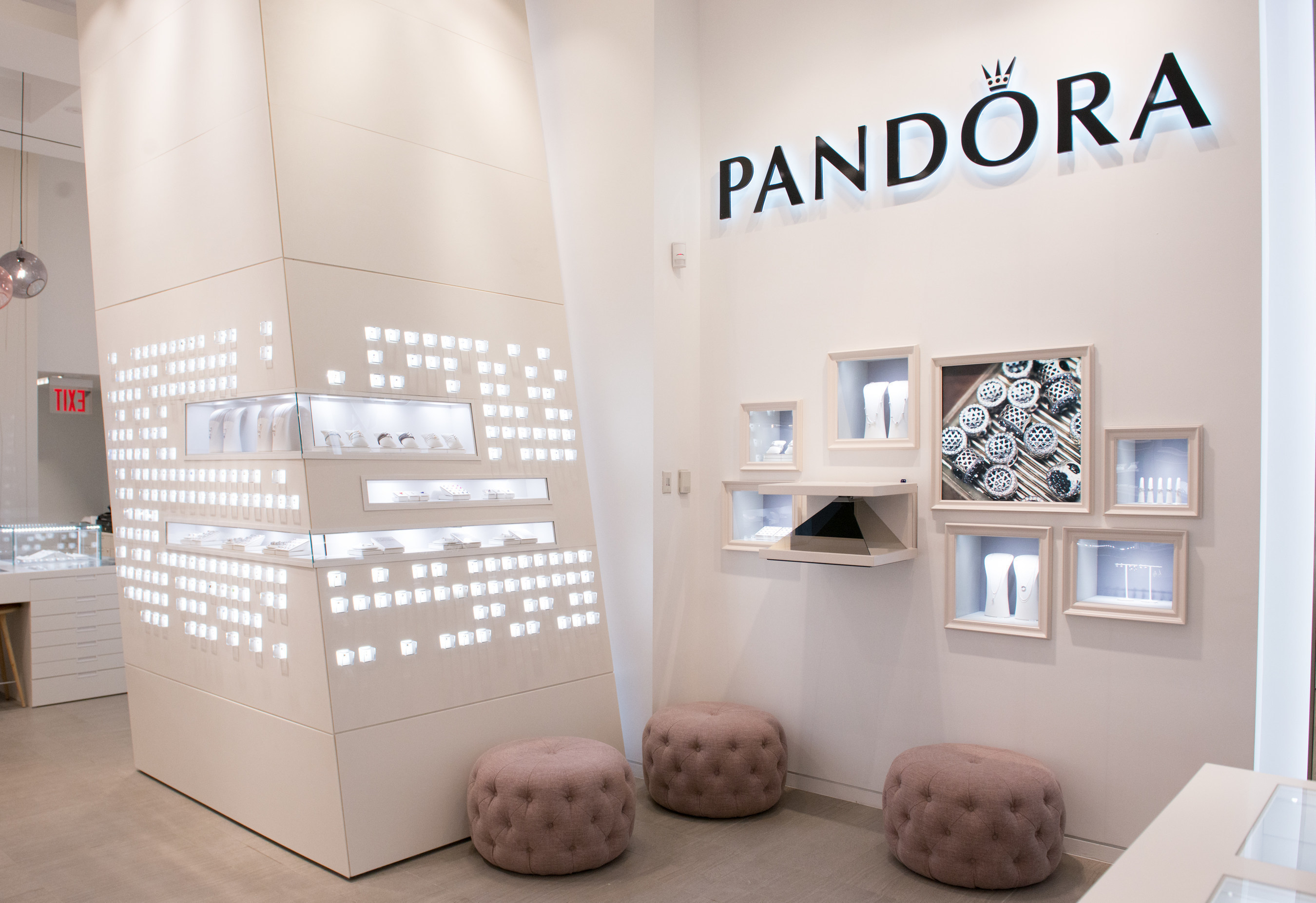 PANDORA Jewelry Opens New Store at Westfield World Trade Center