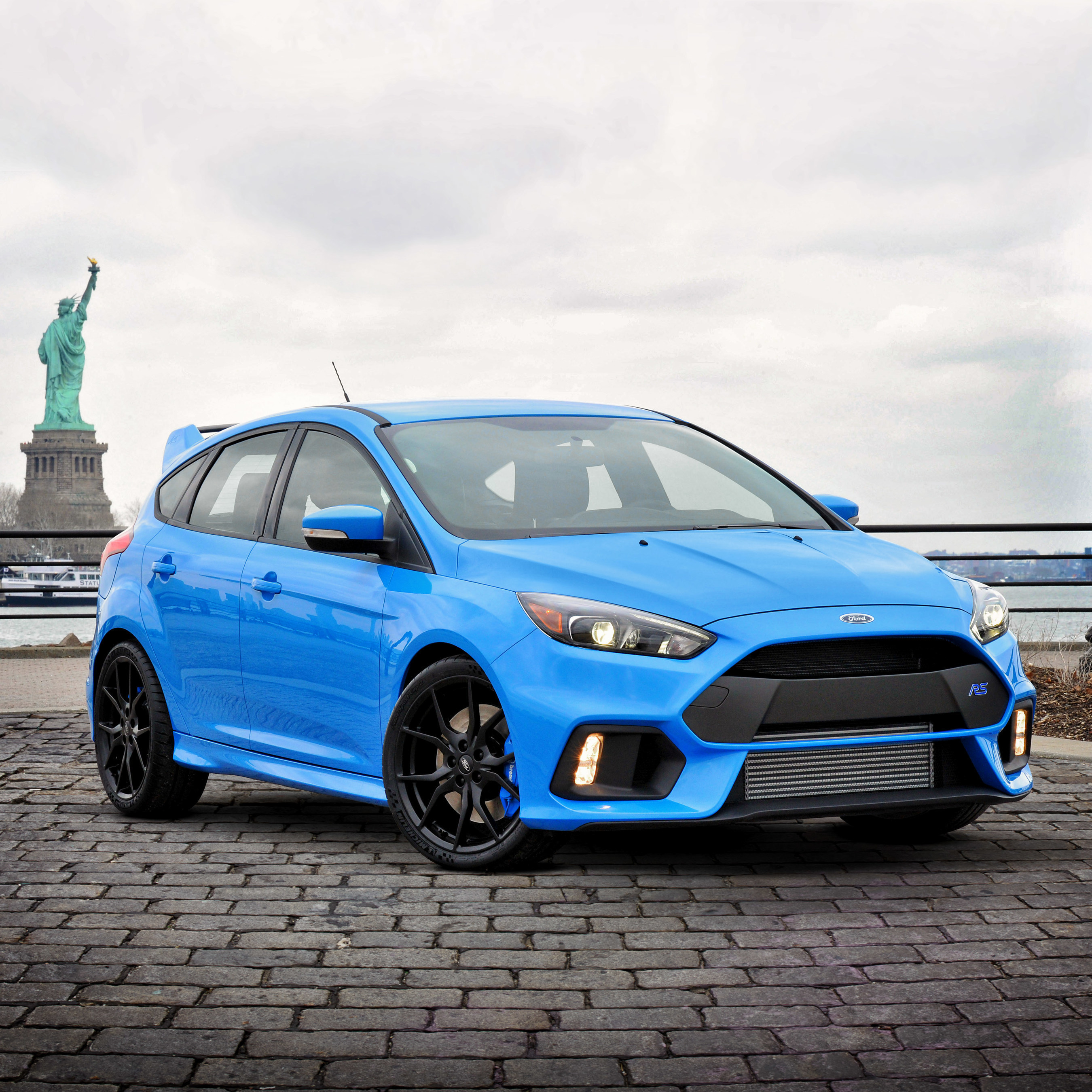 The new Ford Focus RS has a tire story that is unique even for Michelin.