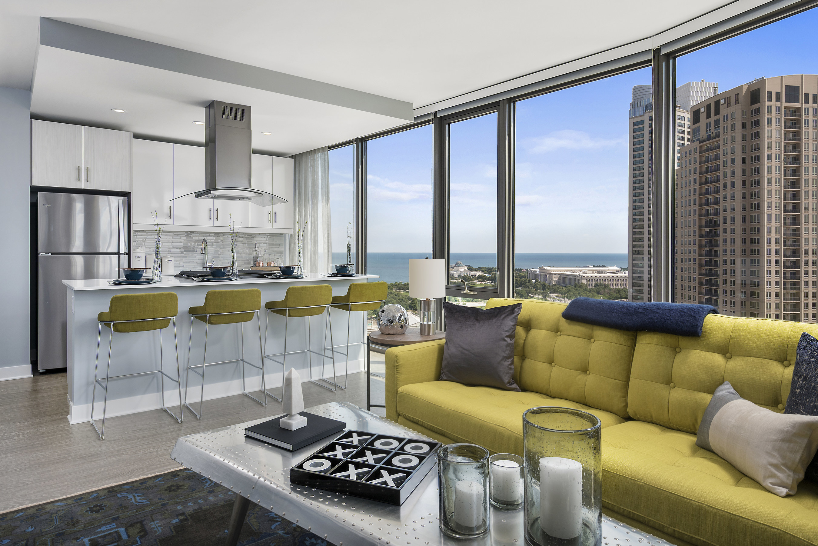 New 41-story luxury apartment tower 1001 South State features innovative and tech-friendly amenities in Chicago's energized South Loop neighborhood.