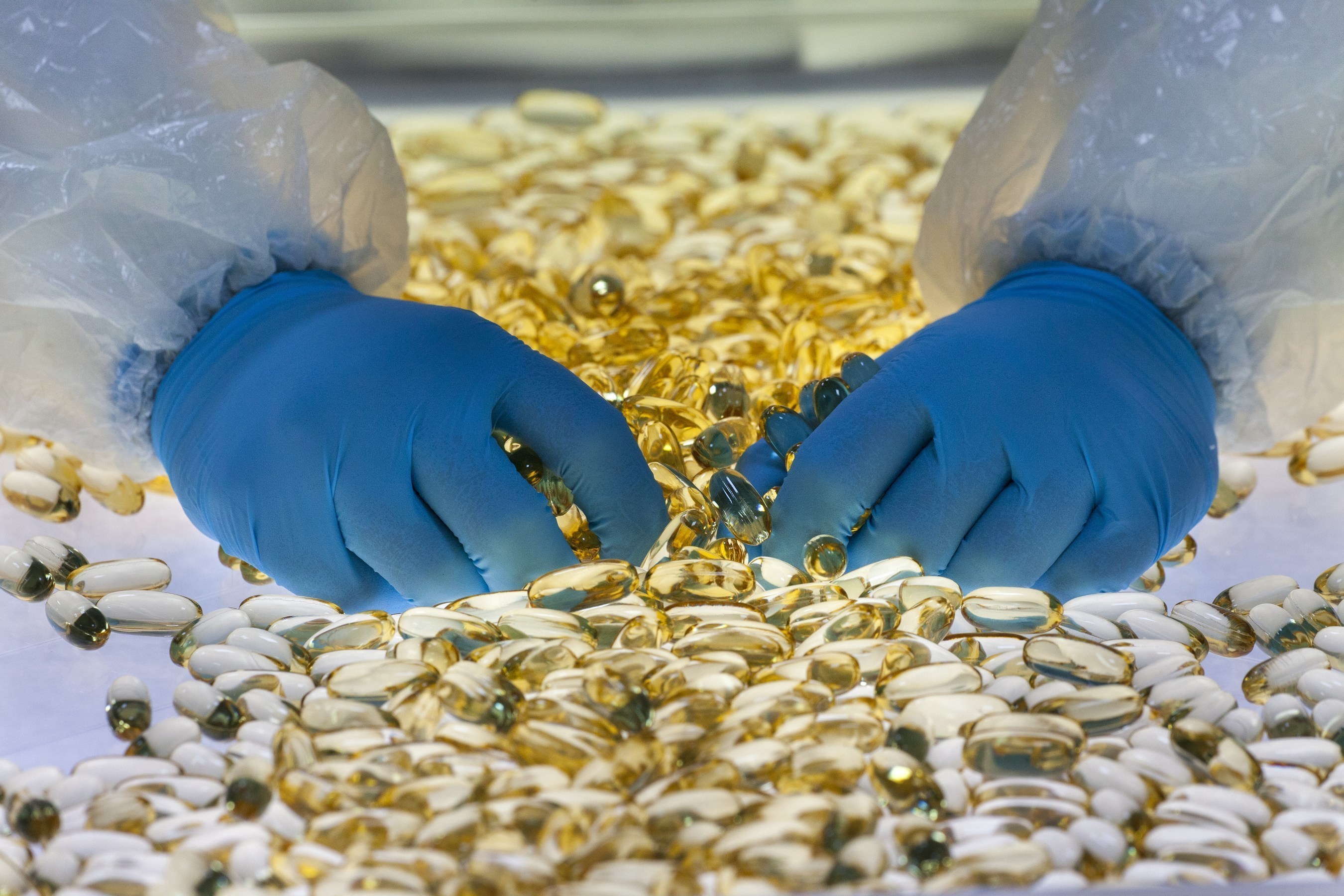 Capsugel's facilities in Edinburgh and Ploërmel design, develop and manufacture lipid-based formulations -- a key component of Capsugel's bioavailability enhancement offering -- for the global pharmaceutical market.