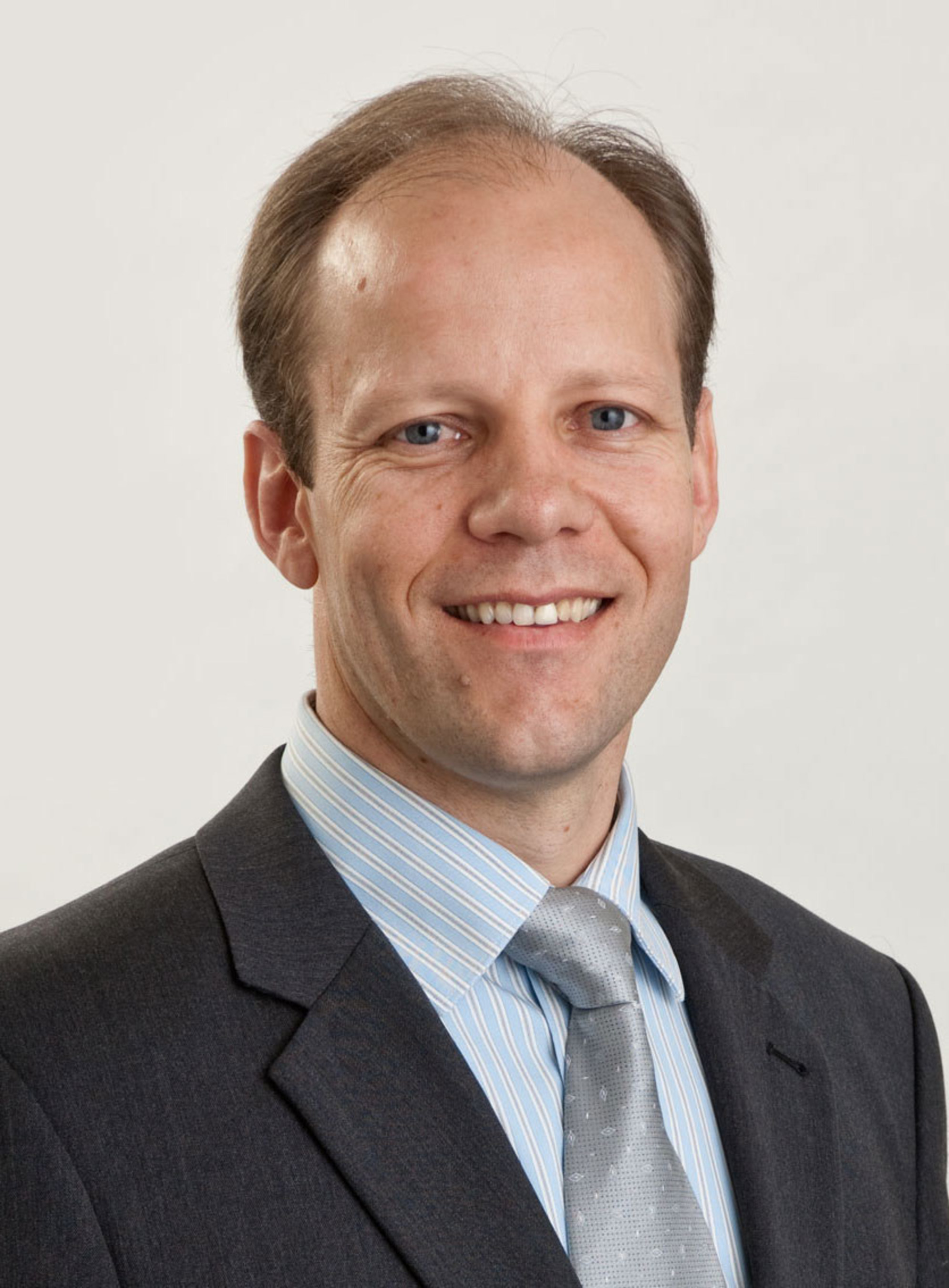 Johan Swart has been named Chief Information Officer of Mercedes-Benz Financial Services.
