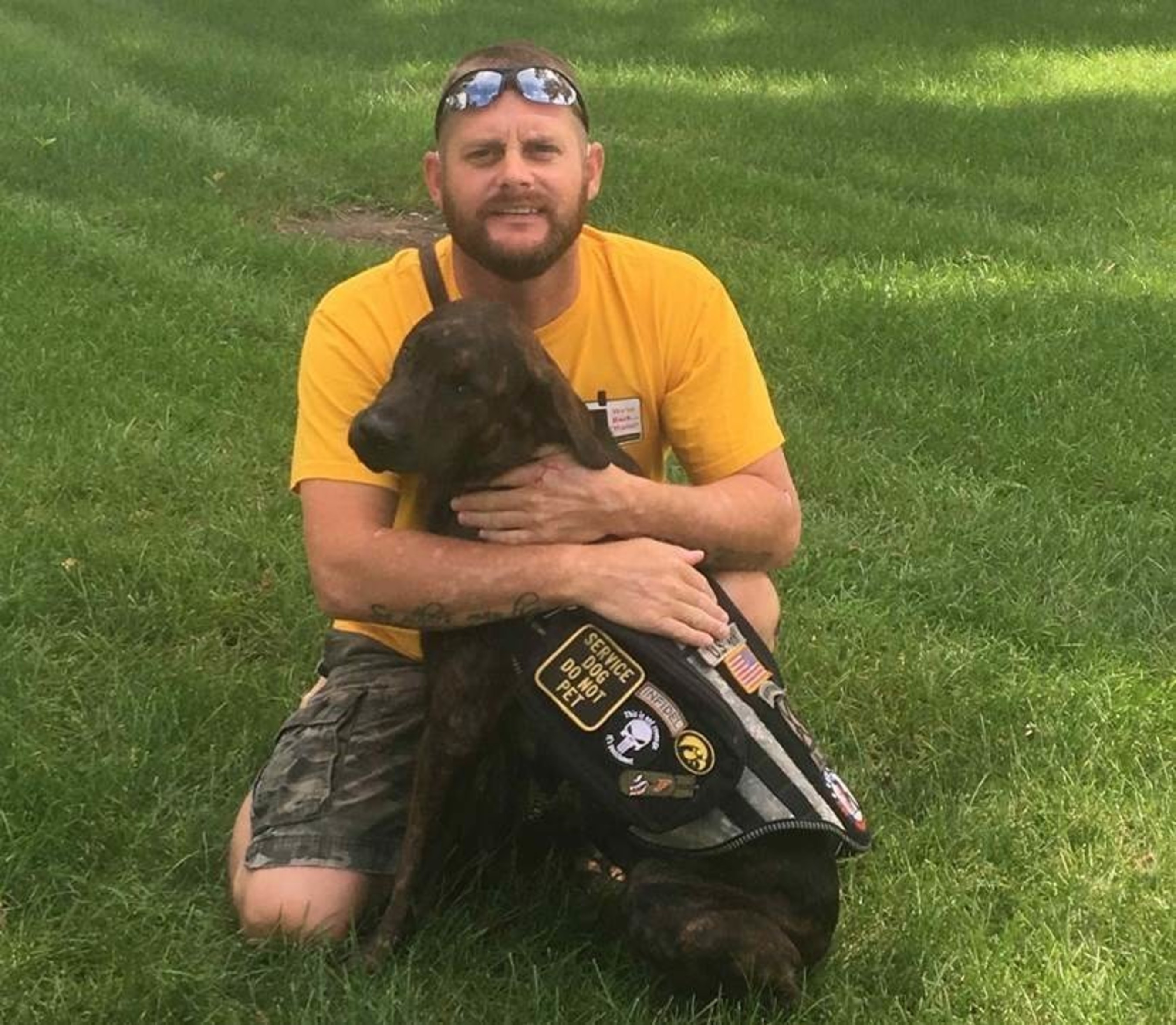 An Army veteran and former Navy rescue swimmer, who has overcome PTSD and other combat-related injuries thanks to his service dog, was one of the recipients of a new Tempur-Pedic bed through the PGA TOUR's military outreach initiative, Birdies for the Brave. His furry buddy also received his very own Tempur-Pedic dog bed.