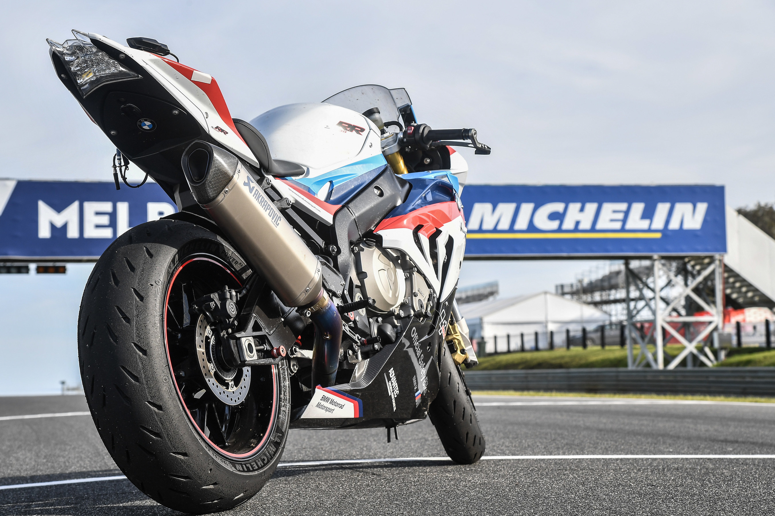 Michelin introduces next generation motorcycle road tire