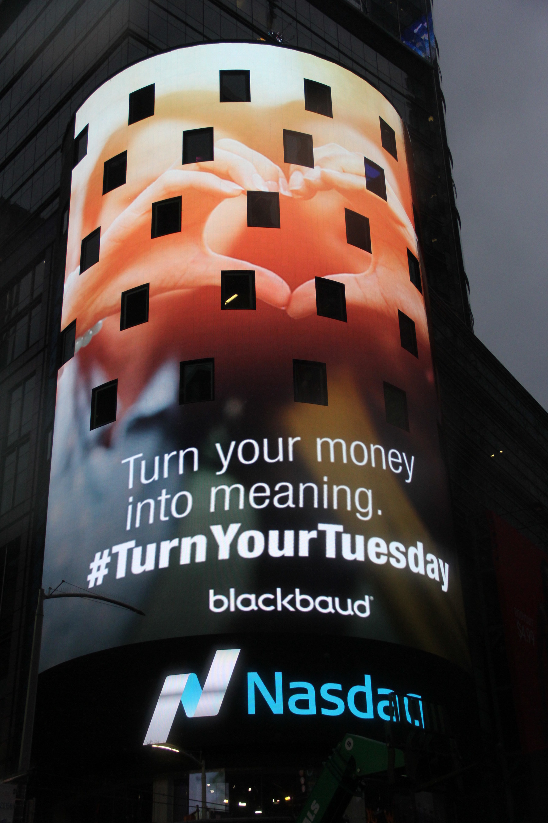 Blackbaud is takes over the Nasdaq tower at Times Square to promote what its customers are doing for #GivingTuesday. Turn your money into meaning with Blackbaud on this #GivingTuesday