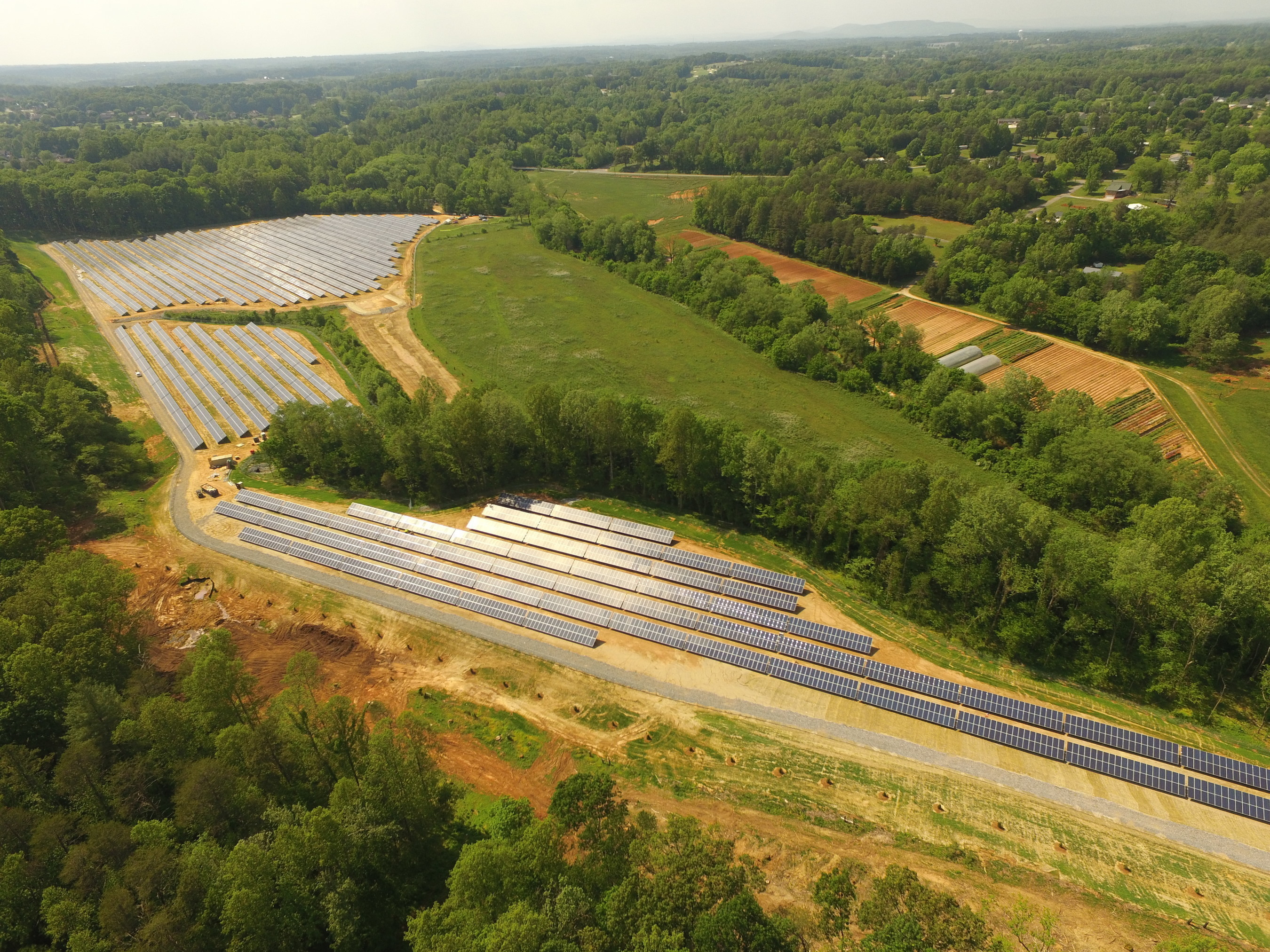 Aerial view of 5.25 megawatt solar array at country club in North Carolina