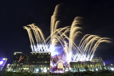 In a fanfare of 'Dreams-inspired' pyrotechnics and flashing strobe-lights that lit the skies of Manila Bay, the doors officially opened today on Manila's most electrifying, innovative and diverse entertainment destination, City of Dreams Manila.