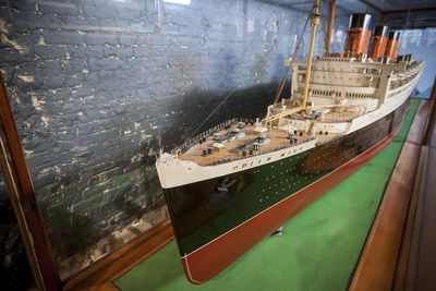 Original Bassett-Lowke shipbuilder's model of the Queen Mary