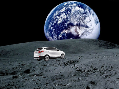 Manipulated image: HYUNDAI TUCSON FUEL CELL DRIVERS FROM SOUTHERN CALIFORNIA ACCUMULATE SUFFICIENT MILEAGE TO REACH THE MOON EMISSIONS-FREE