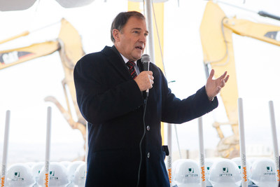 Utah Governor Gary Herbert congratulates Vivint Solar employees on a successful corporate groundbreaking in Lehi, Utah