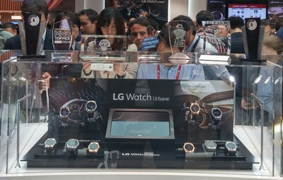 LG G3 Named Best Smartphone, LG Urbane Smartwatches Take Home 9 Awards At MWC 2015