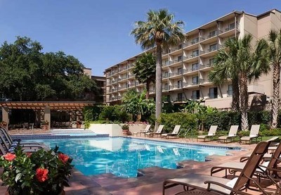 Marriott Plaza San Antonio invites group travelers booking 10 or more rooms by May 30th for stays in 2015 to receive double Marriott Rewards points during peak room nights. For information, visit www.marriott.com/SATPL or call 1-210-229-1000.