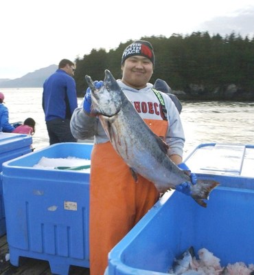 A fisherman helped bring in the "first catch" of Alaska Copper River salmon, some of which was flown to Denali Princess Wilderness Lodge for guests to enjoy, just hours after being caught. Watch video: https://www.youtube.com/watch?v=kICqLkuREtw
