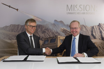 Dr. Tom Kennedy, Raytheon Chairman and CEO, and Harald Annestad, CEO KONGSBERG Defence & Aerospace AS, signed a 10-year agreement to extend their partnership on NASAMS.
