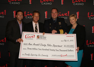 Joe Weinberg (left) of The Cordish Companies, and Anne Arundel County Executive Steve Schuh (2nd from left) today awarded $16 million in local impact grants for fiscal year 2016 to various grant recipients, including local Police, Fire, schools, and parks, as recommended by the Local Development Council (LDC), which helps to manage the allocation of county gaming tax revenue to local organizations.