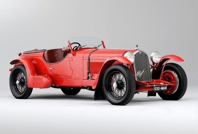 Alfa Romeo and Packard are featured marques for 2015 along with Classic Pickup Trucks. Featured motorcycle classes are BMW, Police Motorcycles and Land Speed Record Holders.