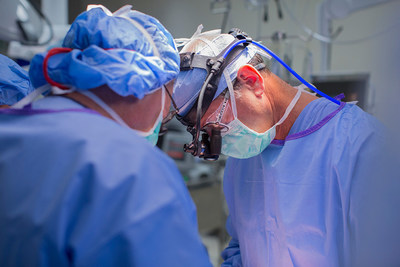 Marc R. Katz, M.D., (right) cardiac surgeon and chief medical officer of the Bon Secours Heart & Vascular Institute, implanted central Virginia's first HeartMate 3 left ventricular assist device (LVAD) on August 18, 2015. Bon Secours is one of 60 elite centers in the U.S.--and the first in central Virginia--chosen to evaluate the HeartMate 3 device in the prestigious MOMENTUM 3 Clinical Trial.