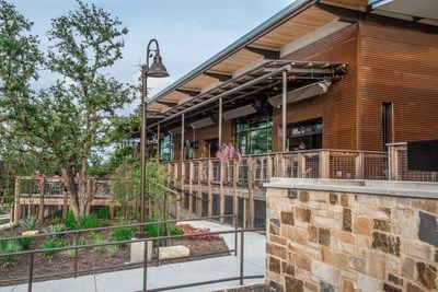 The deck at the Six String Grill at Hill Country Golf & Guitar overlooks the premiere mini-golf course and live music venue. Inside the restaurant features sandwiches, fresh ground burgers, salads, steaks and a full bar.