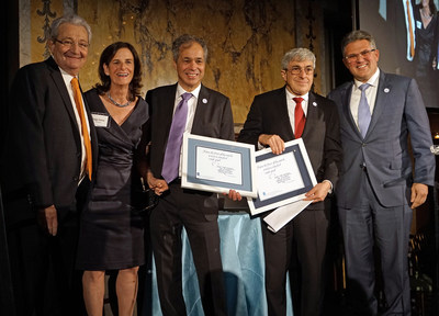Alpha Omega-Henry Schein Cares Holocaust Survivor Oral Health Program received The Blue Card's Max L. Heine Humanitarian Award. Pictured L to R: Dr. Alan Finkelstein, Chief Executive Officer, Bedford Healthcare Solutions; Peggy Heine, Director, Board of Directors, The Blue Card; Dr. Avi Wurman, Co-Chair, Alpha Omega-Henry Schein Cares Holocaust Survivor Oral Health Program and Immediate Past International President, Alpha Omega International Dental Fraternity; Stanley Bergman, Chairman of the Board and Chief Executive Officer, Henry Schein, Inc.; and, Peter Klein, President, The Claire Friedlander Family Foundation.