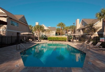 Inviting college football fans from around the country, Residence Inn Jacksonville Baymeadows is conveniently located near EverBank Field, home of the 2016 TaxSlayer Bowl set for Jan. 2, 2016. For information, visit www.JacksonvilleResidenceInn.com or call 1-904-733-8088.
