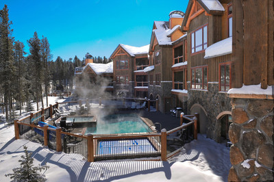 Just blocks from historic Main Street, BlueSky Breckenridge offers ski-in/ski-out condominiums ranging from one bedroom with a den to four bedrooms with a den.