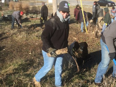 Wounded Warrior Project Alumni help at MLK Day of Service in Baltimore, Maryland