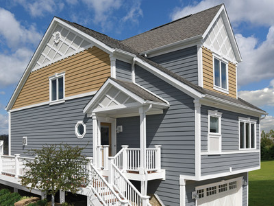 The featured house showcases new AZEK Siding, astate-of-the-art, proprietary formula offering best-in-class installation,integrated water management, superior aesthetics and durability.