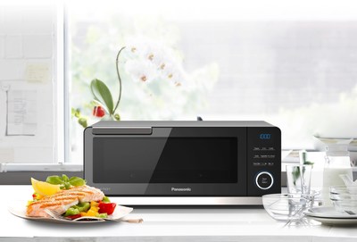 PANASONIC UNVEILS WORLD'S FIRST COUNTERTOP INDUCTION OVEN AT INTERNATIONAL HOME & HOUSEWARES SHOW