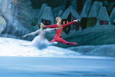 Daria Khokhlova and Artemy Belyakov, ballet solo performers of the State Academic Bolshoi Theater of Russia, one of the world's most renowned ballet companies, are returning to Silversea for an exclusive engagement aboard Silver Spirit's August 31, 2016 Mediterranean cruise, sailing from Athens to Monte Carlo.