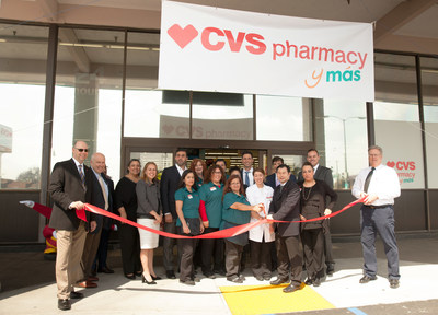 Spanish-CVS Pharmacy y mas celebra gran apertura en el area de Los Angeles con ceremonia en su tienda ubicada en 7101 Atlantic Avenue in Bell, CA.