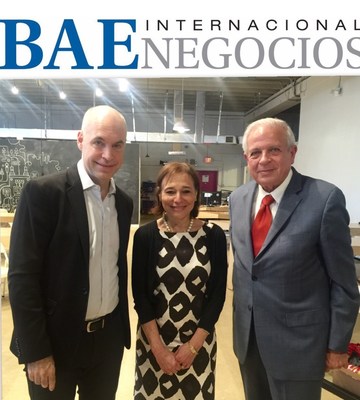 el Jefe de Gobierno de La Ciudad de Buenos Aires Horacio Rodriguez Larreta, en su reciente visita a la Ciudad del sur de la Florida, junto al Alcalde de Miami Tomas Regalado y autoridades locales.