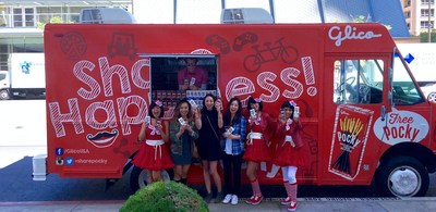 Happy fans enjoying free Pocky at the Share Happiness Tour in Los Angeles. Celebrating its 50th Anniversary this year, the Pocky truck and its colorful team of brand ambassadors are touring Los Angeles and heading to Chicago in May, giving away thousands of free boxes of Pocky. Pocky will also attend the Sweets & Snacks Expo in Chicago May 24-26, 2016. To find out where the Pocky truck is giving away free Pocky and see where the tour goes next, follow Pocky on Twitter @Pocky.