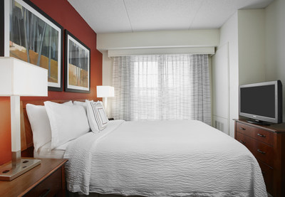 The Residence Inn Schaumburg and the SpringHill Suites Schaumburg are not strangers to innovation and quality. Being 2015 Trip Advisor Certificate of Excellence winners, both properties have been known to go above and beyond, and their recent $4 million renovation are no different as they provide cutting-edge comfort and style to guests needing lodging in the Schaumburg, IL area. The hotels are managed by White Lodging.