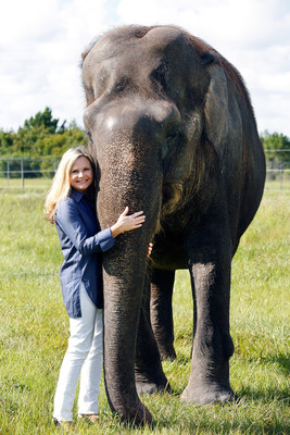 American Humane Association launches Humane Conservation program to help ensure the welfare and humane treatment of milliions of animals in the world's zoos and aquariums. (Pictured: American Humane Association President and CEO Dr. Robin Ganzert and friend).