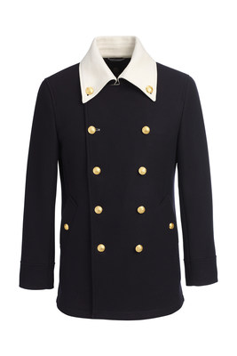 To honor the date of the nation's independence, Lands' End will offer 1776 Special Edition Coats for men and women available for pre-order starting on the Fourth of July at www.landsend.com/1776. Each coat will feature a distinctive label marking the limited-edition sequence in the line.