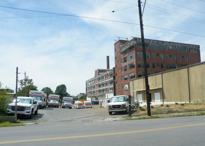 Progress is being made as U-Haul works toward offering a full line of moving and self-storage products to South Bluffs and downtown Memphis residents thanks to the acquisition and adaptive reuse of the 104-year-old Rawleigh Building.