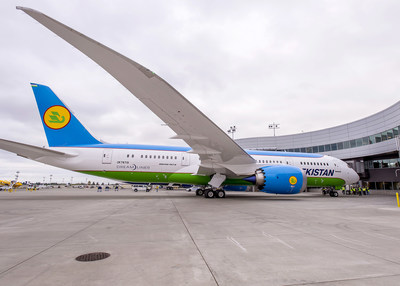 Boeing Delivers First 787 Dreamliner to Uzbekistan Airways