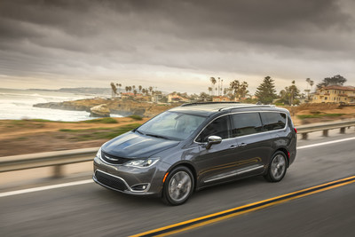2017 Chrysler Pacifica Limited scored highest possible marks in IIHS crash tests.