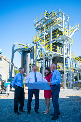 WTE Preview: Area municipal and county executives get a preview of the Lebanon, TN, clean-energy plant. (L-R) Mayor Ron Hutto of Wilson County; Mayor Philip Craighead of the City of Lebanon; Mayor Paige Brown of the City of Gallatin; and County Executive Andy Holt of Sumner County.