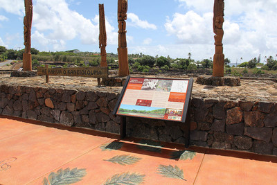 The first sign is dedicated to Henry Kekahuna, the Hawaiian surveyor who mapped the Kaneiolouma complex in 1959.
