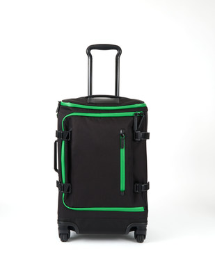 Heineken unveils a custom #Heineken100 carry-on suitcase in partnership with global leader in lifestyle, business and travel essentials TUMI. The four-wheel compact, expandable roller marks the third release in a series of premium travel product collaborations from Heineken and TUMI in 2016. Just 100 of each product was created, and has been seeded to 100 of the most influential men in the world, including Marcus Troy and DJ Neil Armstrong. The longest running and most premium product collaboration in...