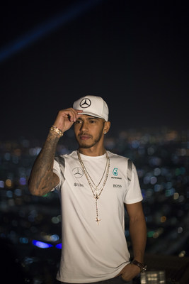 Mercedes AMG Petronas Formula 1 driver Lewis Hamilton stands on the highest active helipad in the Middle East (255m) at The St Regis Hotel, in Abu Dhabi, UAE, ahead of the Abu Dhabi Grand Prix title decider on Saturday, November 26, 2016.
